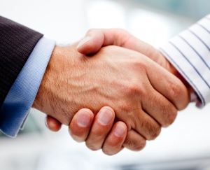 business handshake m 1 845x684 1 300x243 Welcome